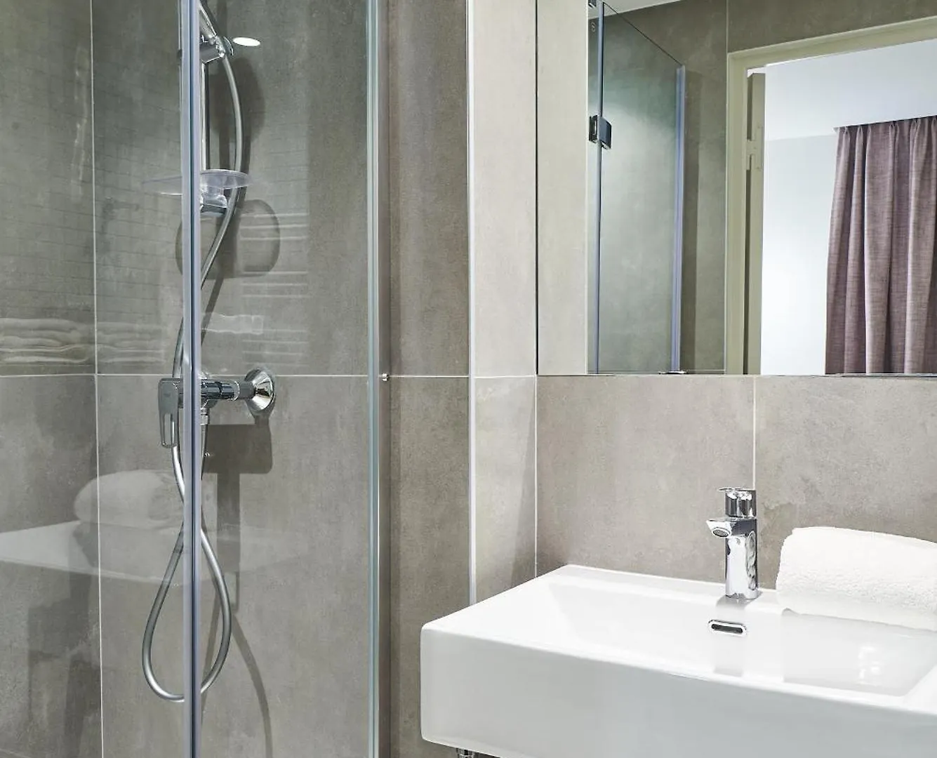 Cervantes By Happyculture Hotel 3*