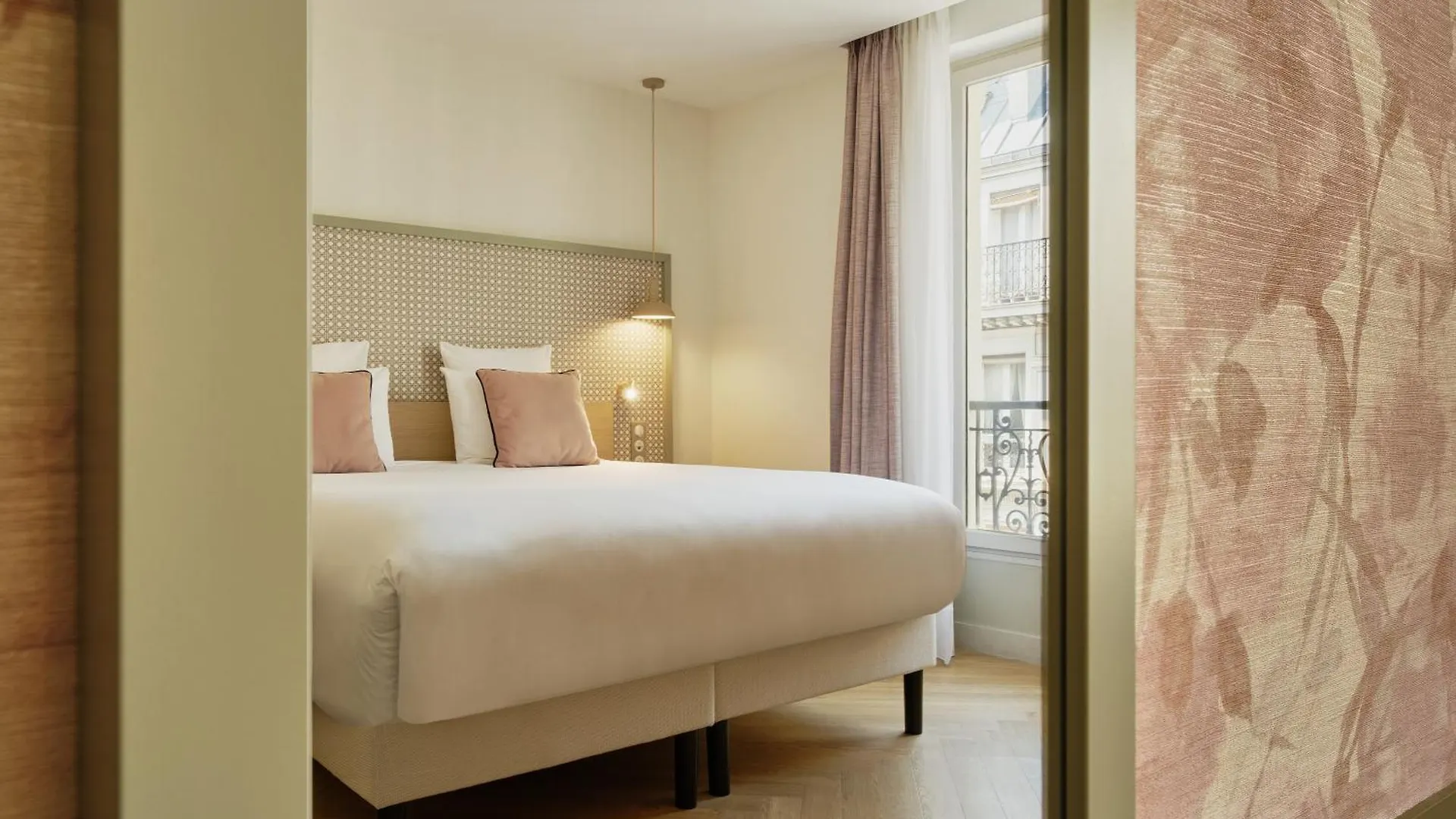Cervantes By Happyculture Hotel 3*
